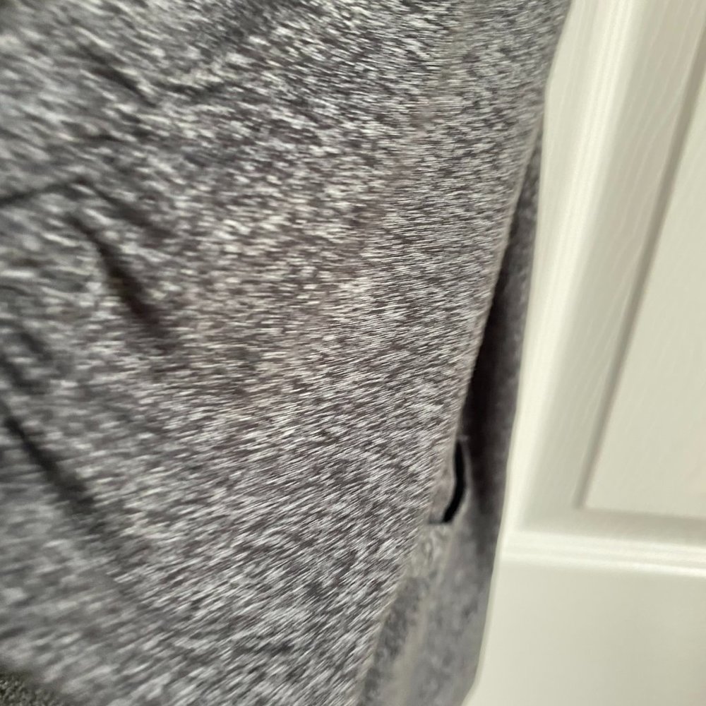 Structured Sweater - Picture 3 of 5